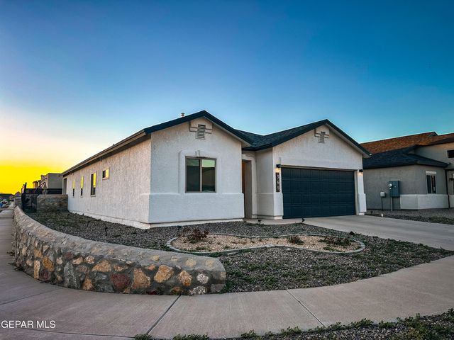 365 Mercy Tellez, Socorro, TX 79927
