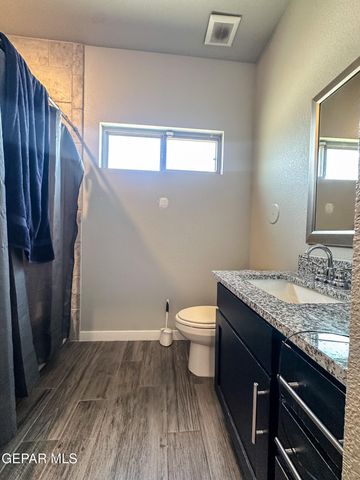 365 Mercy Tellez, Socorro, TX 79927