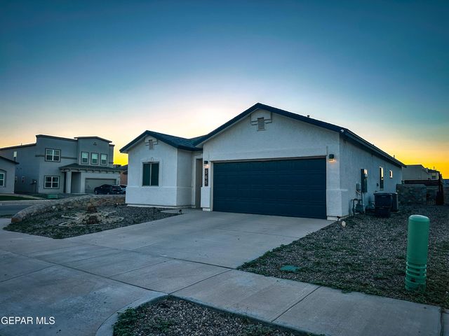 365 Mercy Tellez, Socorro, TX 79927