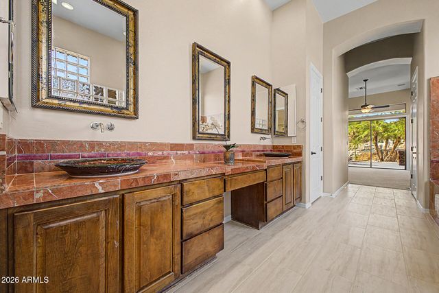 41907 N MOSS SPRINGS Road, Anthem, AZ 85086