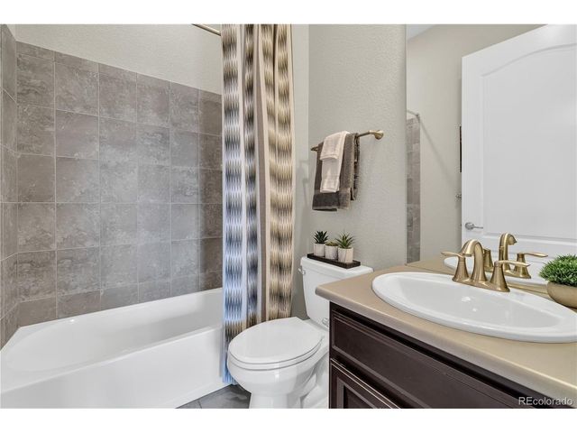 7952 E 151st Pl, Thornton, CO 80602