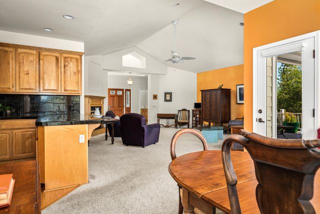 18776 Jayhawk Dr, Penn Valley, CA 95946