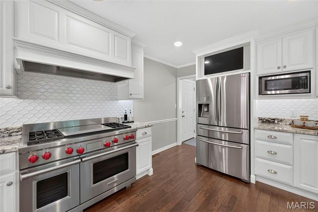 1751 Warmington Court, Ballwin, MO 63021