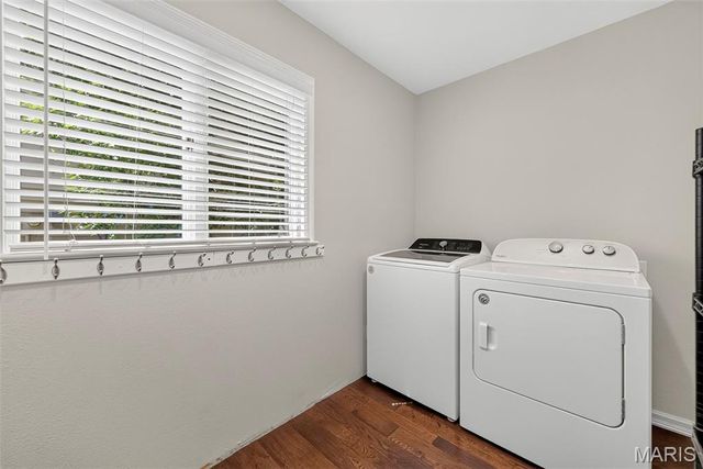 1751 Warmington Court, Ballwin, MO 63021