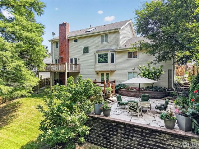 1751 Warmington Court, Ballwin, MO 63021