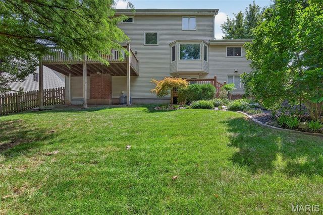 1751 Warmington Court, Ballwin, MO 63021