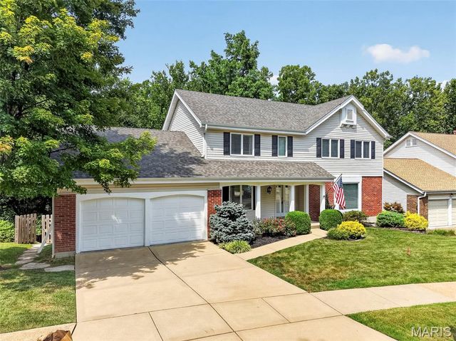 1751 Warmington Court, Ballwin, MO 63021