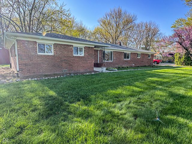 380 N 700 W, Greenfield, IN 46140