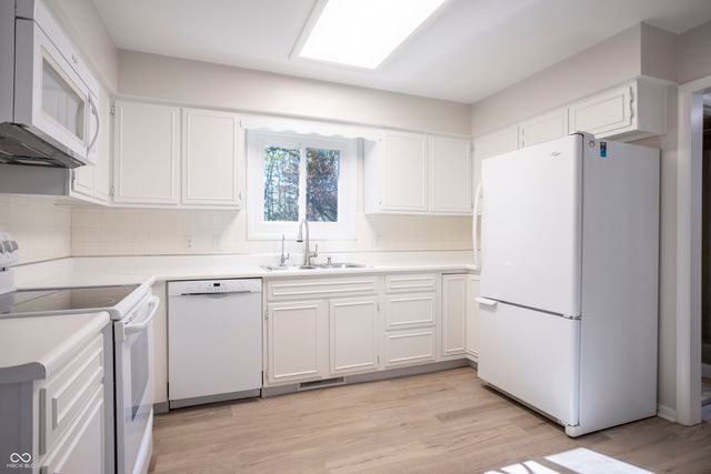 380 N 700 W, Greenfield, IN 46140