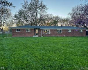 380 N 700 W, Greenfield, IN 46140