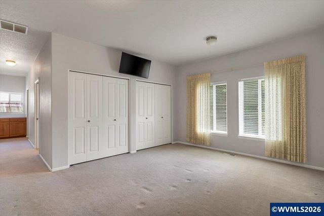 955 Pinehurst Ln NE, Keizer, OR 97303