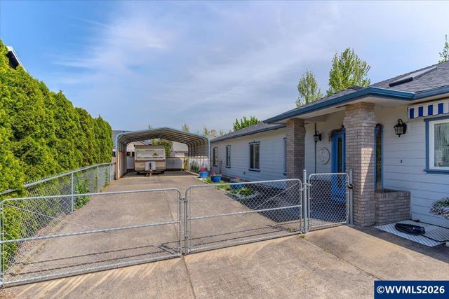 955 Pinehurst Ln NE, Keizer, OR 97303