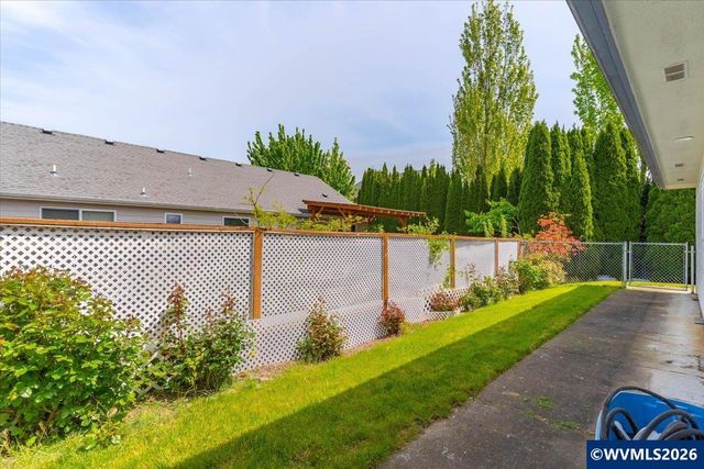 955 Pinehurst Ln NE, Keizer, OR 97303