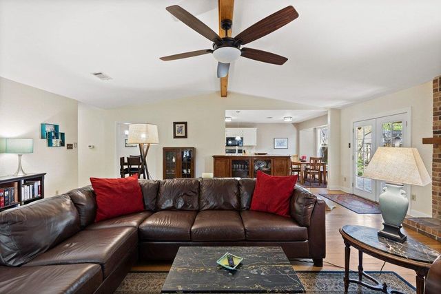 4526 Langtry LN, Austin, TX 78749