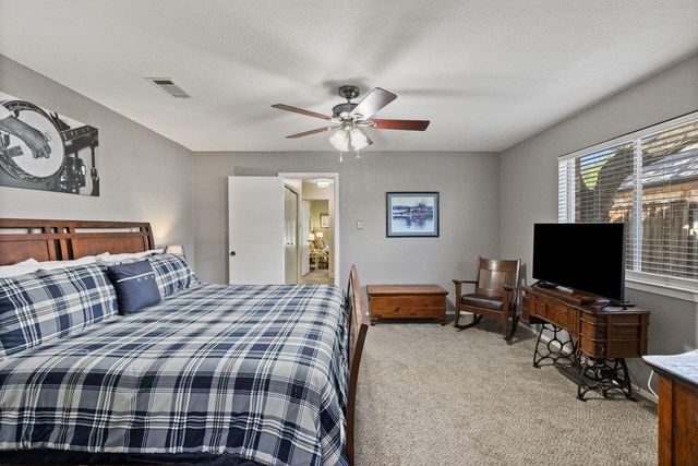 4526 Langtry LN, Austin, TX 78749