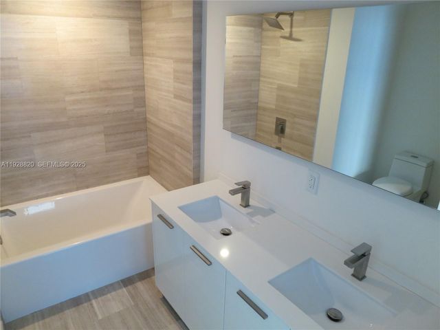 1300 BRICKELL BAY DR 1100, Miami, FL 33131