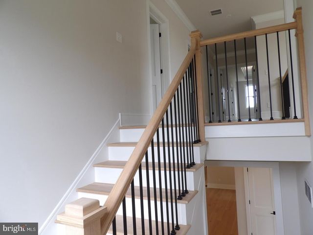 2 ANGLESEY LN, Upper Gwynedd, PA 19446
