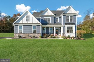 2 ANGLESEY LN, Upper Gwynedd, PA 19446