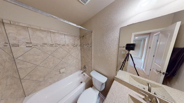5705 Lipan Apache BND, Austin, TX 78738