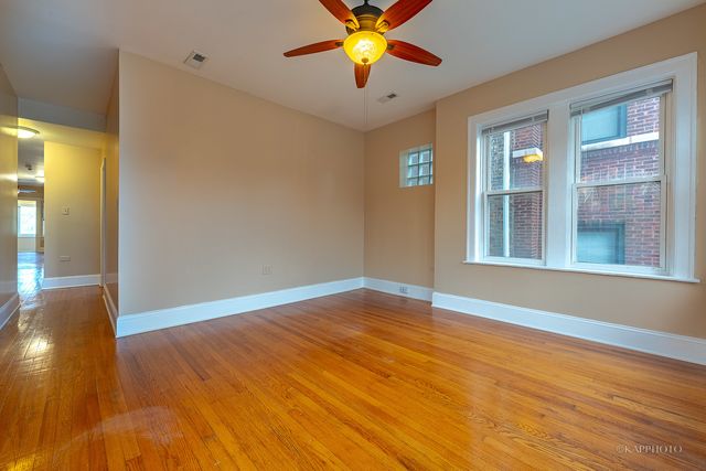 6819 S Ridgeland Avenue 2, Chicago, IL 60649