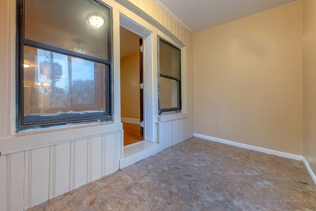 6819 S Ridgeland Avenue 2, Chicago, IL 60649