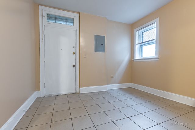 6819 S Ridgeland Avenue 2, Chicago, IL 60649