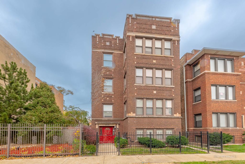 6819 S Ridgeland Avenue 2, Chicago, IL 60649