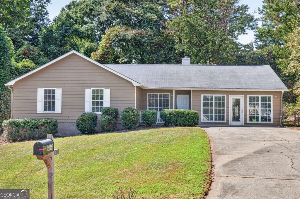 6169 Fay Court, Rex, GA 30273 — exterior