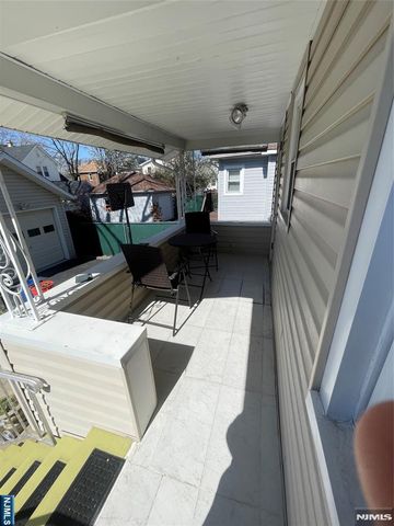 521 Olympia Avenue, Cliffside Park, NJ 07010