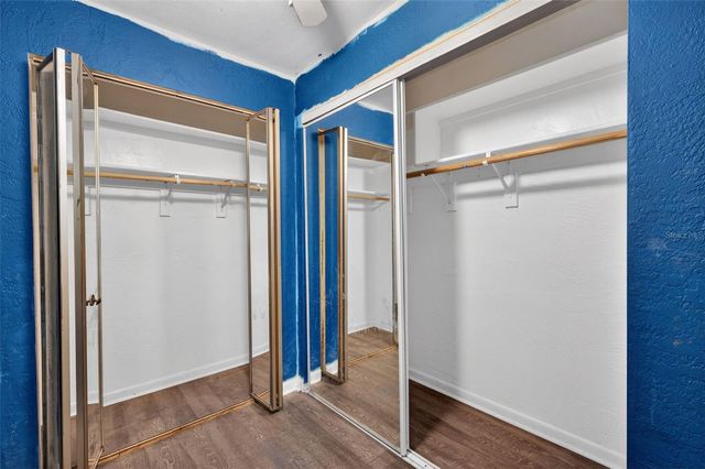 260 13TH STREET N, St Petersburg, FL 33705