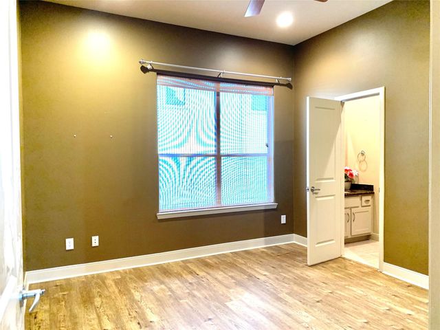 5231 Lillian Street, Houston, TX 77007