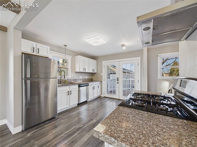 2727 Denver Boulevard, Pueblo, CO 81003