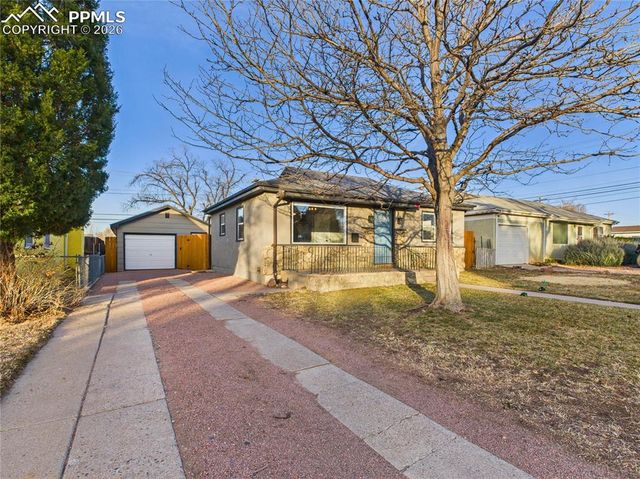 2727 Denver Boulevard, Pueblo, CO 81003