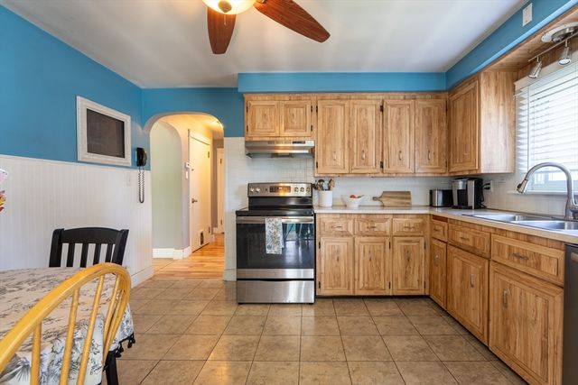 110 James M. Beardsworth Road, Tiverton, RI 02878