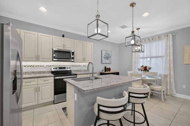 3002 Butternut Lane, Riviera Beach, FL 33410