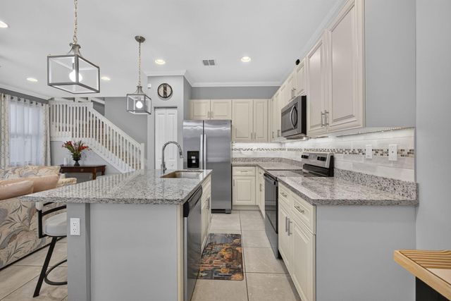 3002 Butternut Lane, Riviera Beach, FL 33410