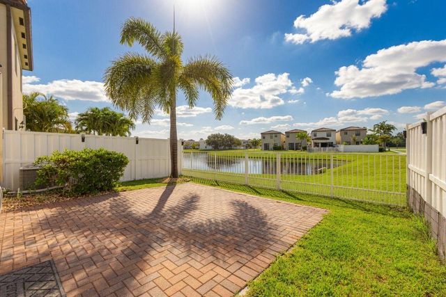 3002 Butternut Lane, Riviera Beach, FL 33410
