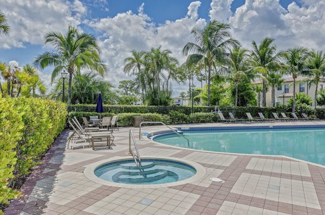 3002 Butternut Lane, Riviera Beach, FL 33410