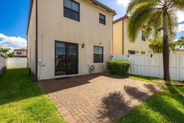 3002 Butternut Lane, Riviera Beach, FL 33410