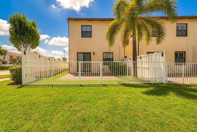 3002 Butternut Lane, Riviera Beach, FL 33410