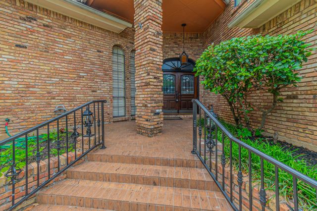 2714 Ridge Top Lane, Arlington, TX 76006