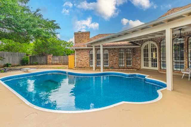 2714 Ridge Top Lane, Arlington, TX 76006