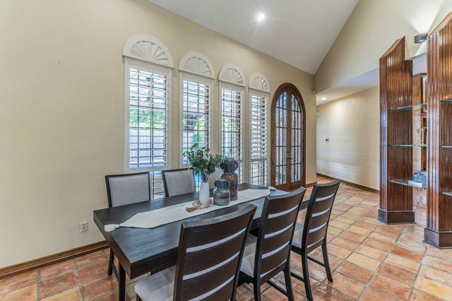 2714 Ridge Top Lane, Arlington, TX 76006