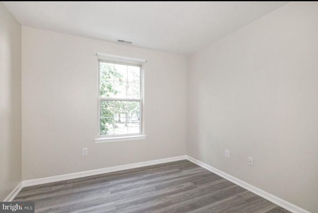 1396 TRISTRAM CIRCLE, Mantua, NJ 08051