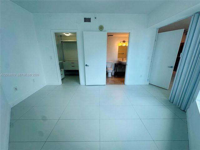 350 S Miami Ave 2008, Miami, FL 33130