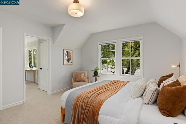6008 Chelton Dr, Oakland, CA 94611