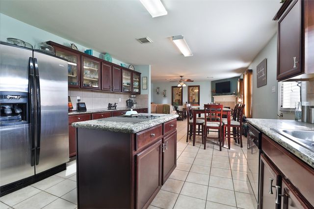 21711 Cascade Hollow Lane, Spring, TX 77379