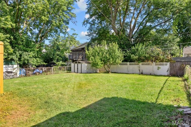 9533 Muriel Avenue, Overland, MO 63114