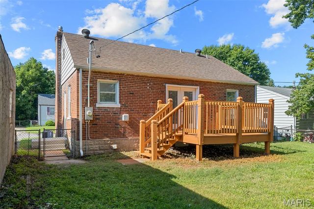 9533 Muriel Avenue, Overland, MO 63114