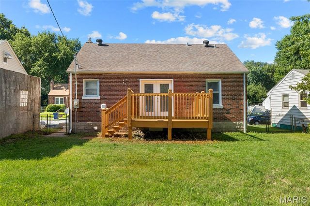 9533 Muriel Avenue, Overland, MO 63114